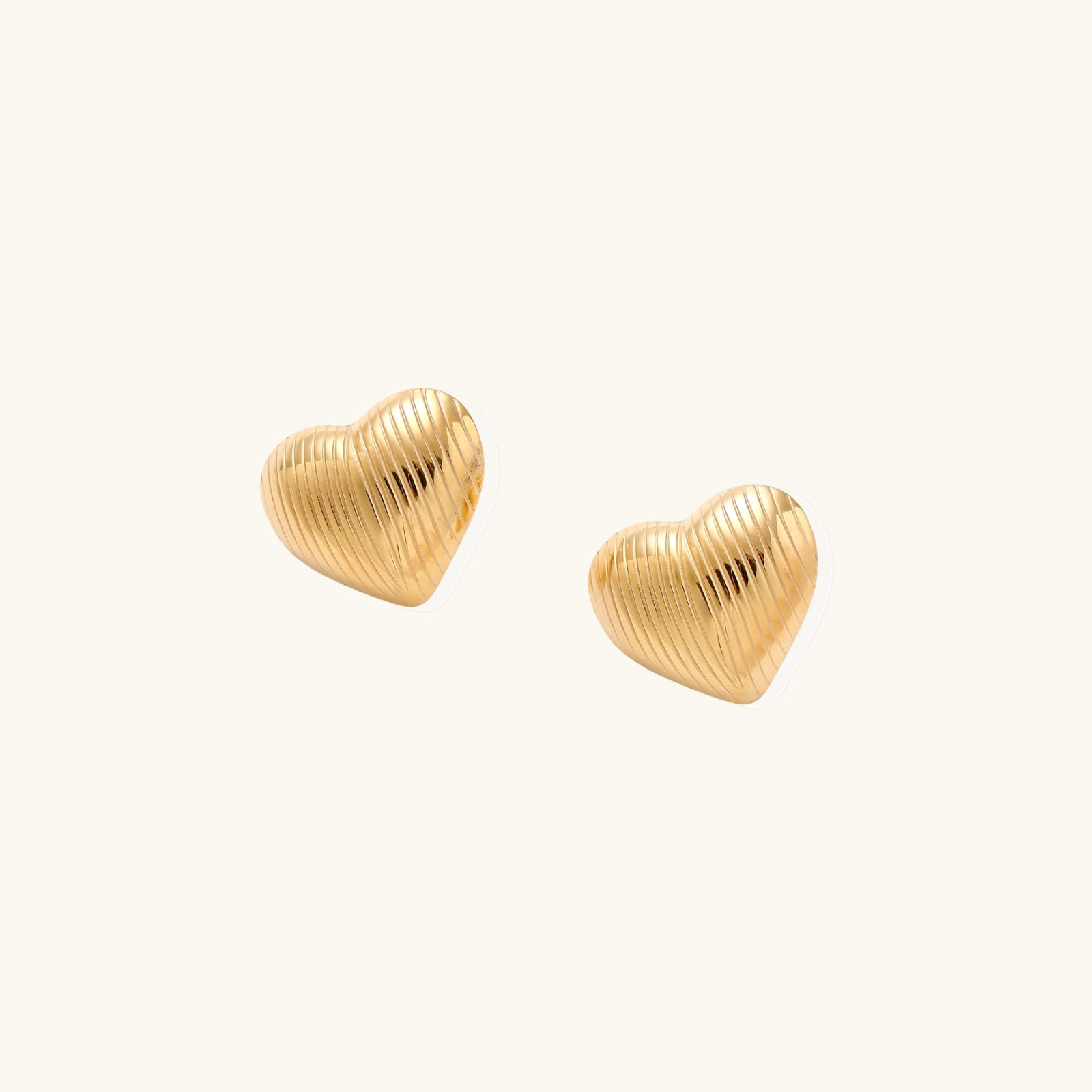 Juliette Ribbed Heart Stud Earrings