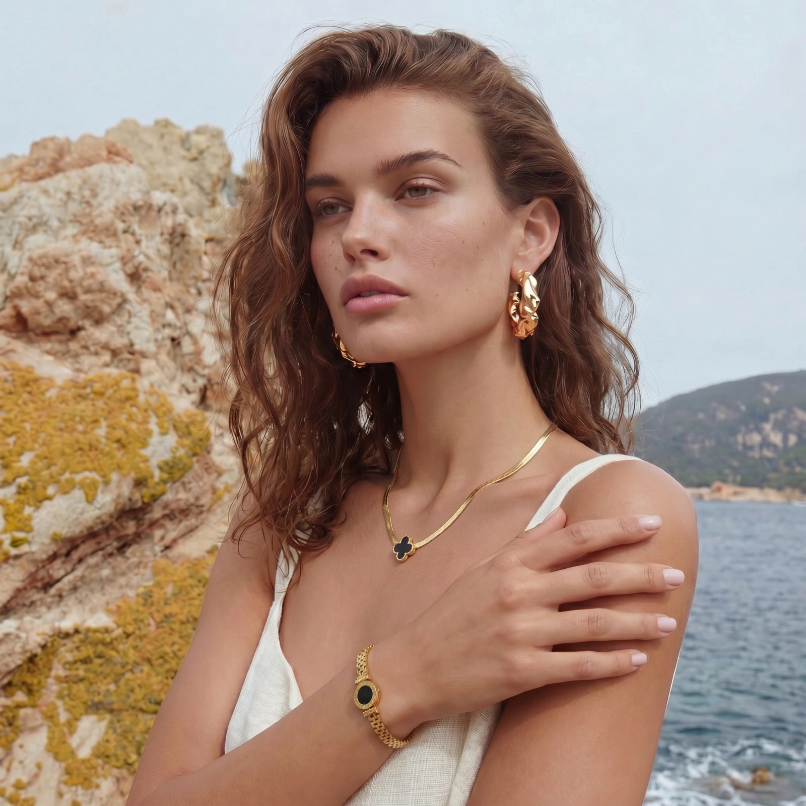Colette Clover Pendant Necklace